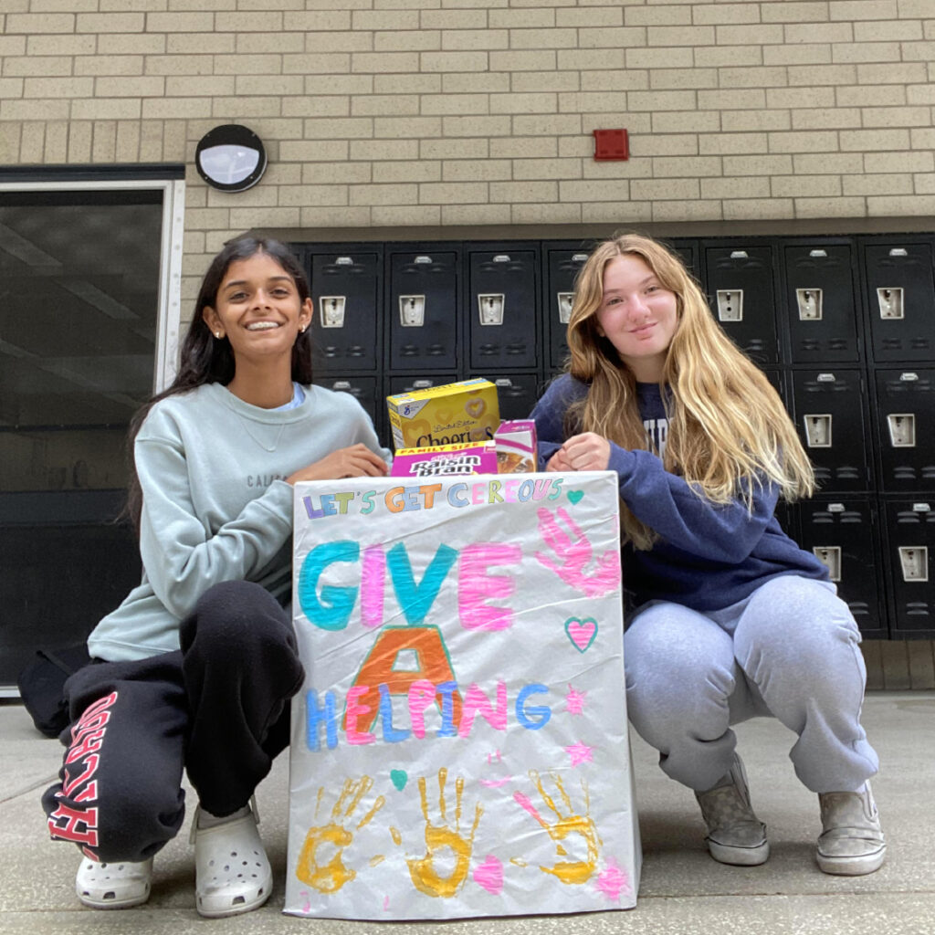 Iksha and Jacey organize a drive at River Ridge High School, FL